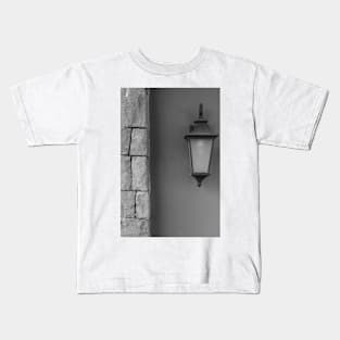 Illuminating La Cumbre In Black And White © Kids T-Shirt